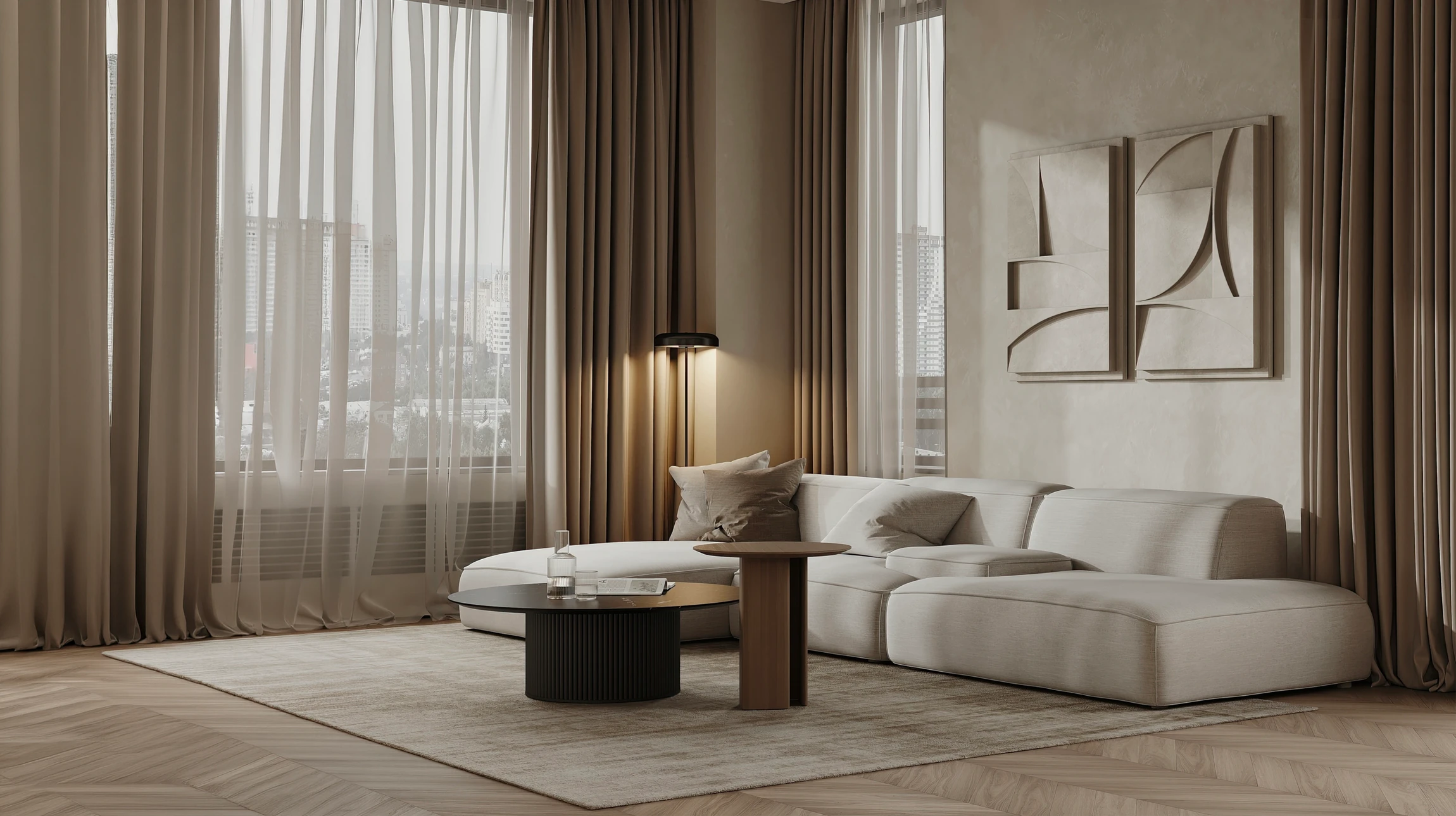 Intérieur en cours de rénovation avec artisan carreleur agenouillé appliquant colle sur sol